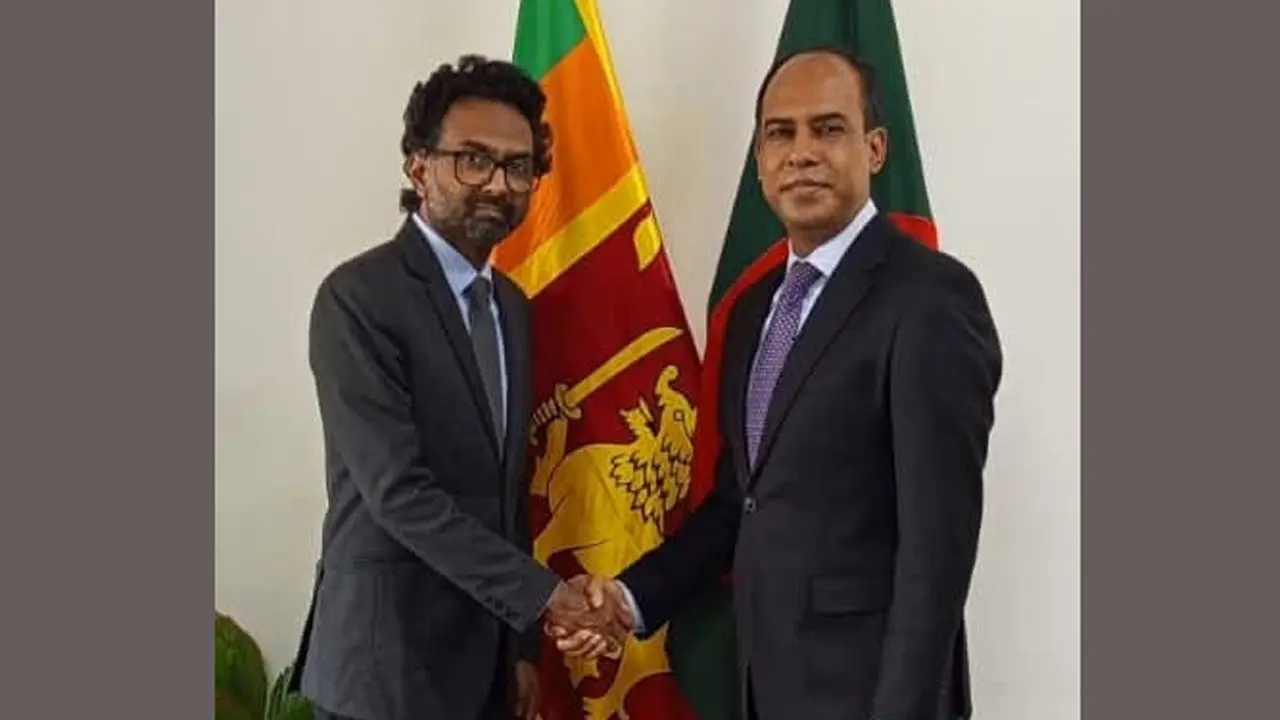 বাংলাদেশের হাইকমিশনারের সঙ্গে সার্ক কালচারাল সেন্টারের পরিচালকের সাক্ষাৎ