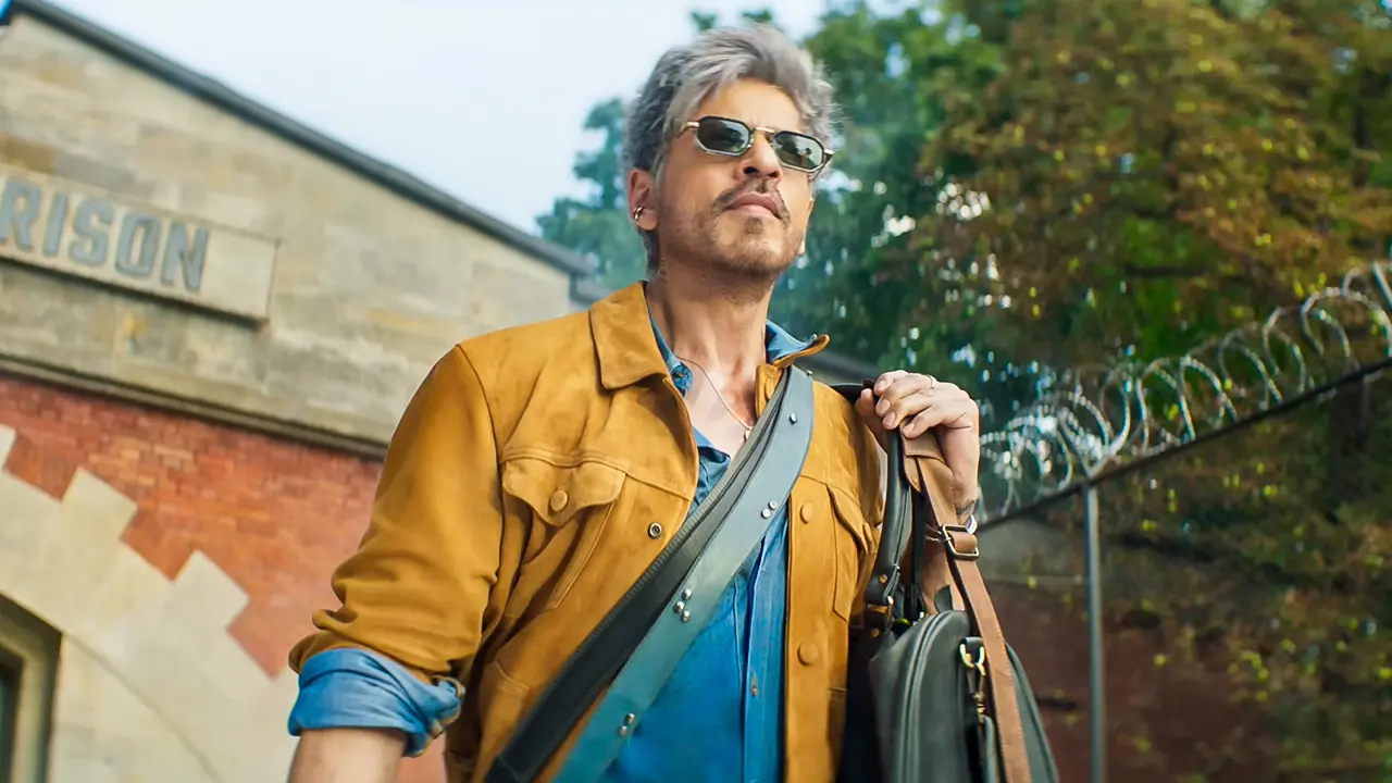 ‘কিং’ নিয়ে ধোঁয়াশা কাটালেন শাহরুখ, দিলেন নানা প্রশ্নের জবাব