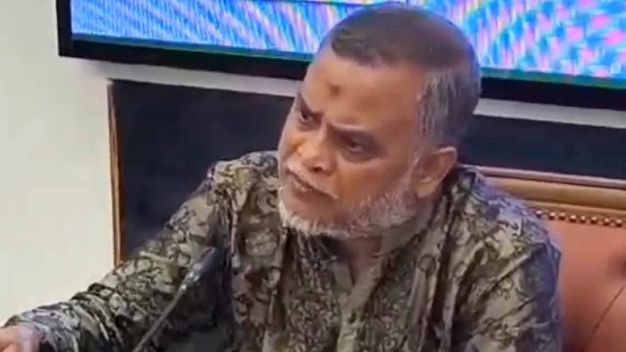 আমরা দিনের ভোটে নির্বাচিত, তাই আমাদের গলায় শক্তি বেশি : জি কে গউস