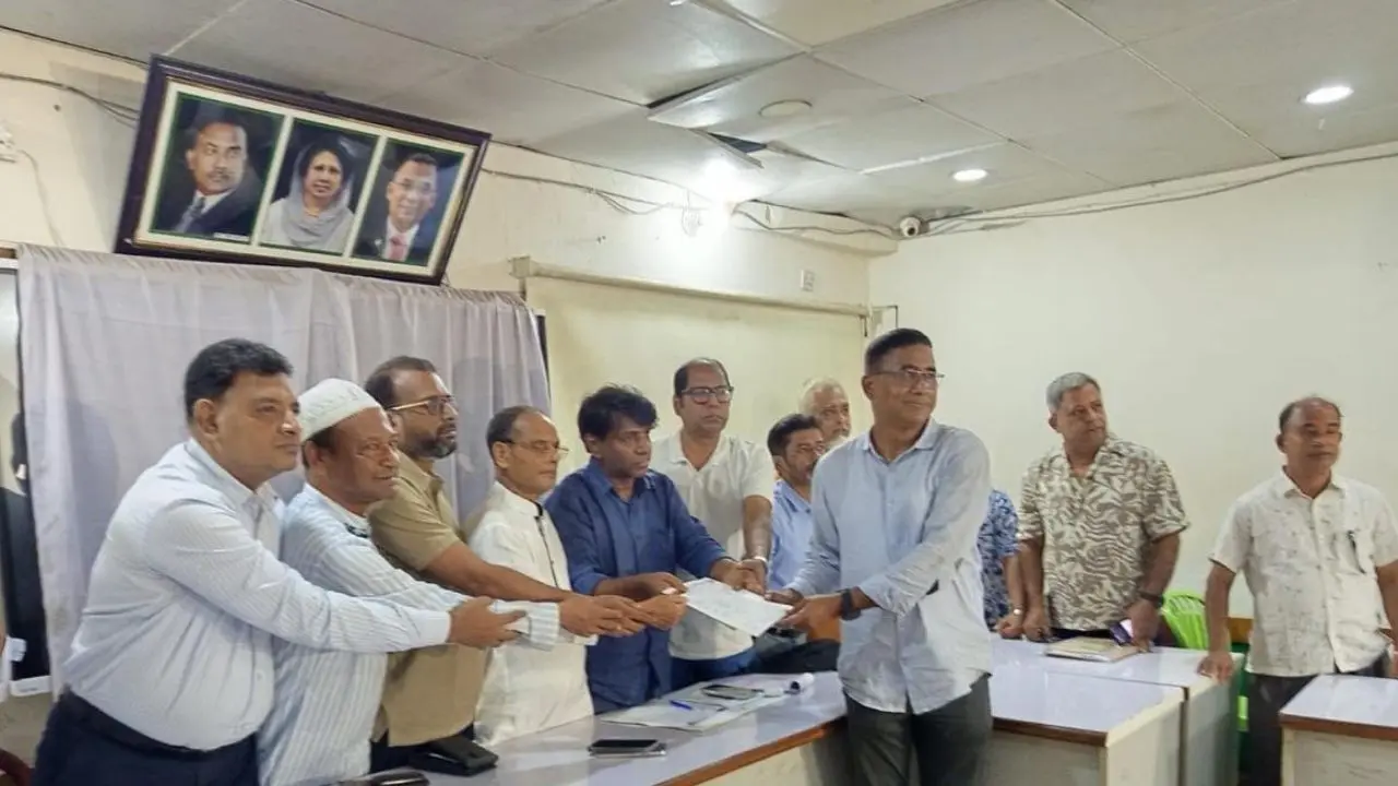 ঠাকুরগাঁও-১ উপনির্বাচনে বিএনপির মনোনয়ন ফরম নিলেন ৩ জন