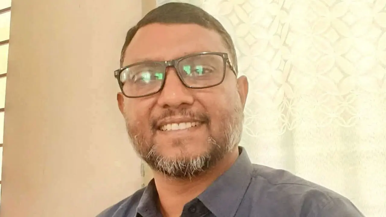 সড়ক থেকে স্বাস্থ্য সহকারীর মরদেহ উদ্ধার, হত্যার অভিযোগ স্বজনদের