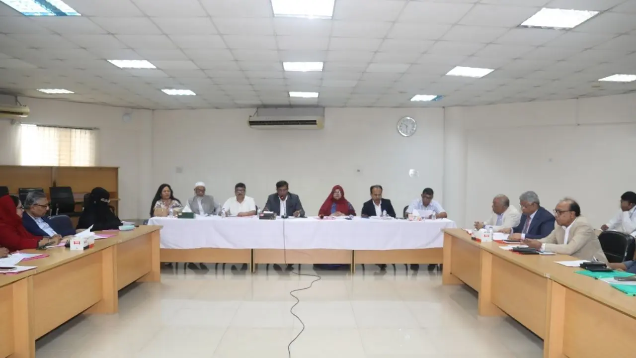 গবেষণায় চৌর্যবৃত্তি রোধে অভিন্ন নীতিমালা করছে ইউজিসি