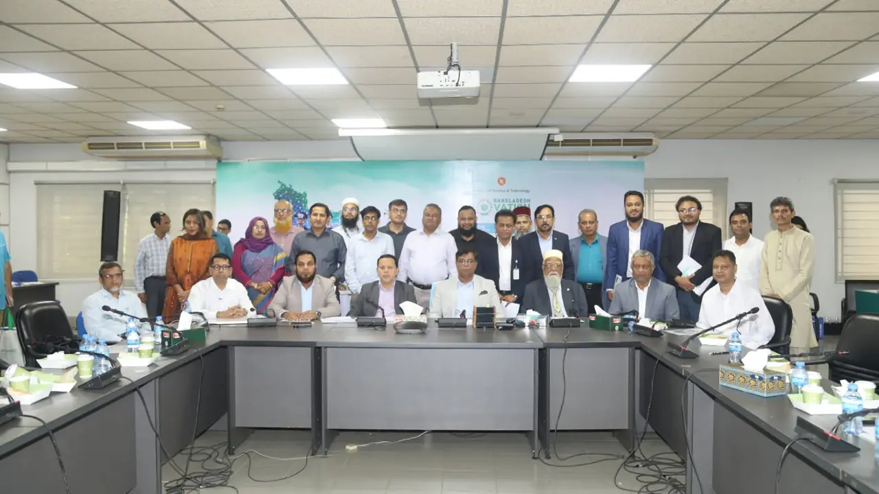 উদ্ভাবন ও উদ্যোক্তা তৈরিতে বিশ্ববিদ্যালয়কে চালিকাশক্তি করতে চায় ইউজিসি