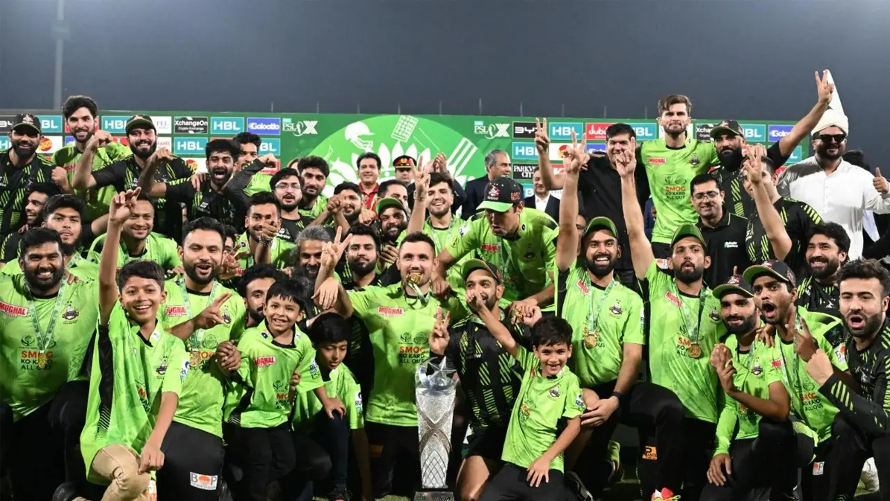 বিজ্ঞাপনের বাজার ধরতে পিএসএলের সূচিতে পরিবর্তন!
