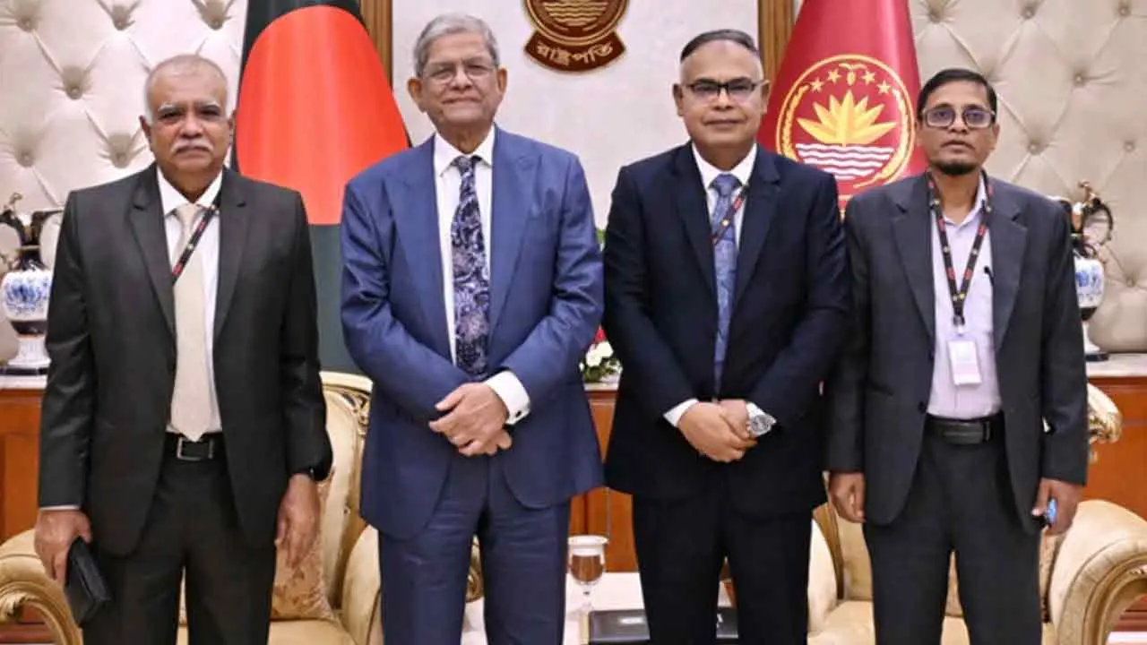বিশ্ববিদ্যালয়ে গবেষণা কার্যক্রম আরও বাড়ানোর আহ্বান রাষ্ট্রপতির