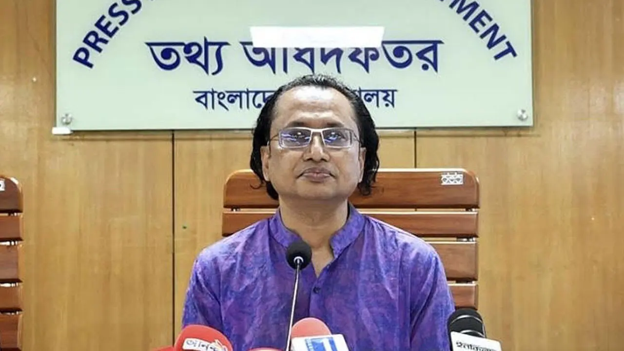 ‘শেখ হাসিনাকে আমরা ধরে নিয়ে আসতে চাই, তার জন্য মৃত্যুদণ্ড অপেক্ষা করছে’