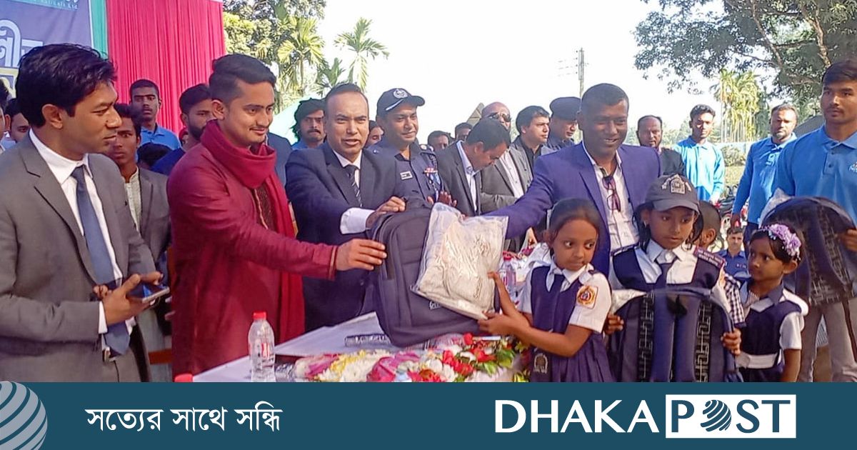 প্রাথমিকের শিক্ষকদের বেতন ১০ম গ্রেড হওয়া উচিত : সারজিস আলম