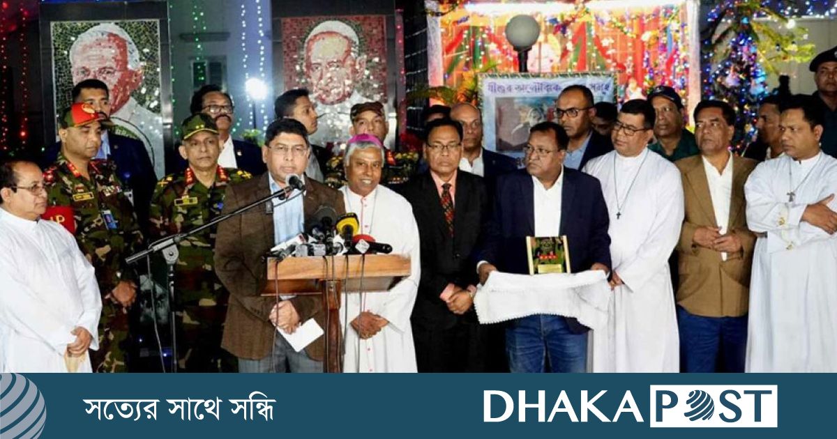 বড়দিন উপলক্ষ্যে আর্চ বিশপের হাউস পরিদর্শন সেনাপ্রধানের