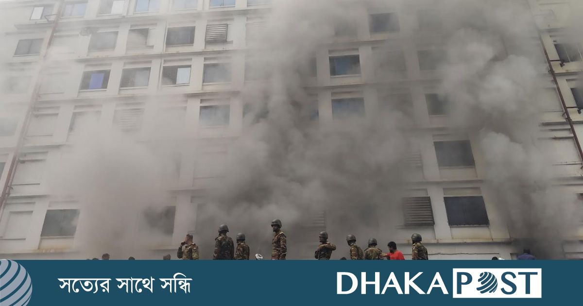 আশুলিয়ায় পোশাক কারখানার আগুন নিয়ন্ত্রণে