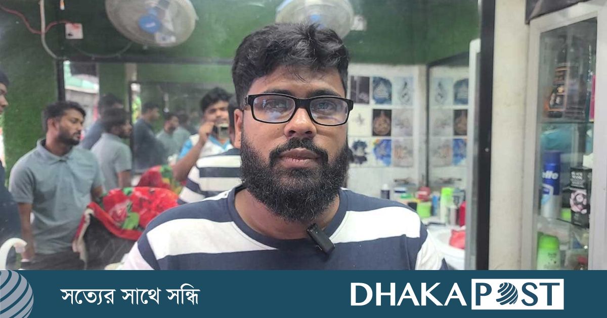 ওমান থেকে দেশে এলে বাবা-মা বাড়ি থেকে বের করে দেয় মুজাহিদকে
