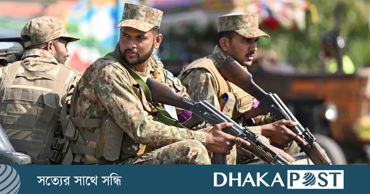 পাকিস্তানে সেনাবাহিনীর ওপর হামলার পর সাঁড়াশি অভিযান, ৩০ সন্ত্রাসী নিহত