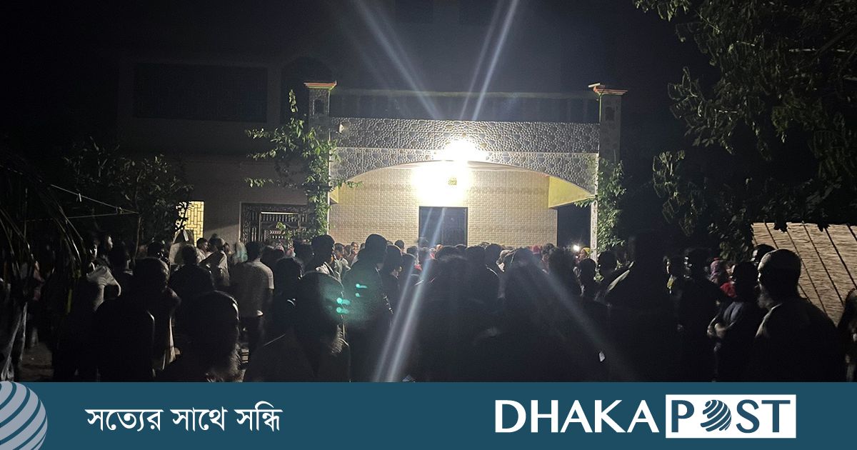 এক ঘরে শিশুর রক্তাক্ত মরদেহ, আরেক ঘরে ঝুলছিলেন অন্তঃসত্ত্বা মা