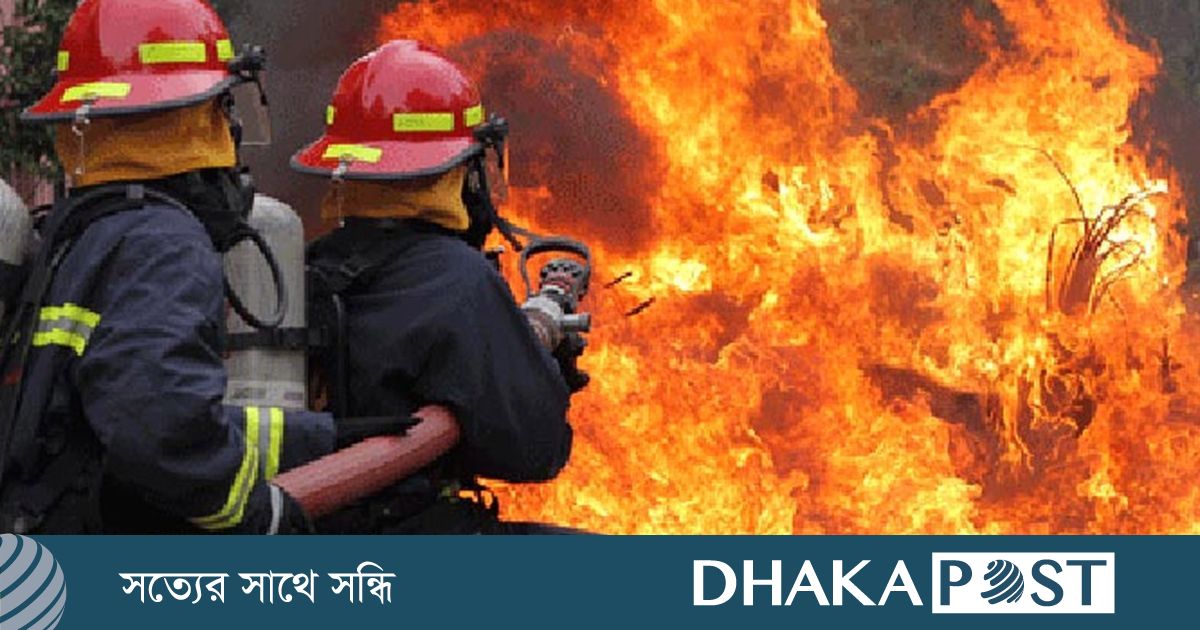 মগবাজারে একটি রেস্তোরাঁয় আগুন
