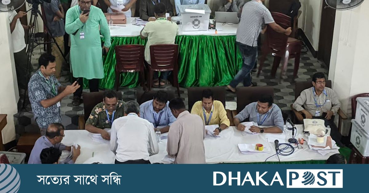 জাকসু নির্বাচন : ১২ হলের ভোট গণনা শেষ, বাকি আরও ৯